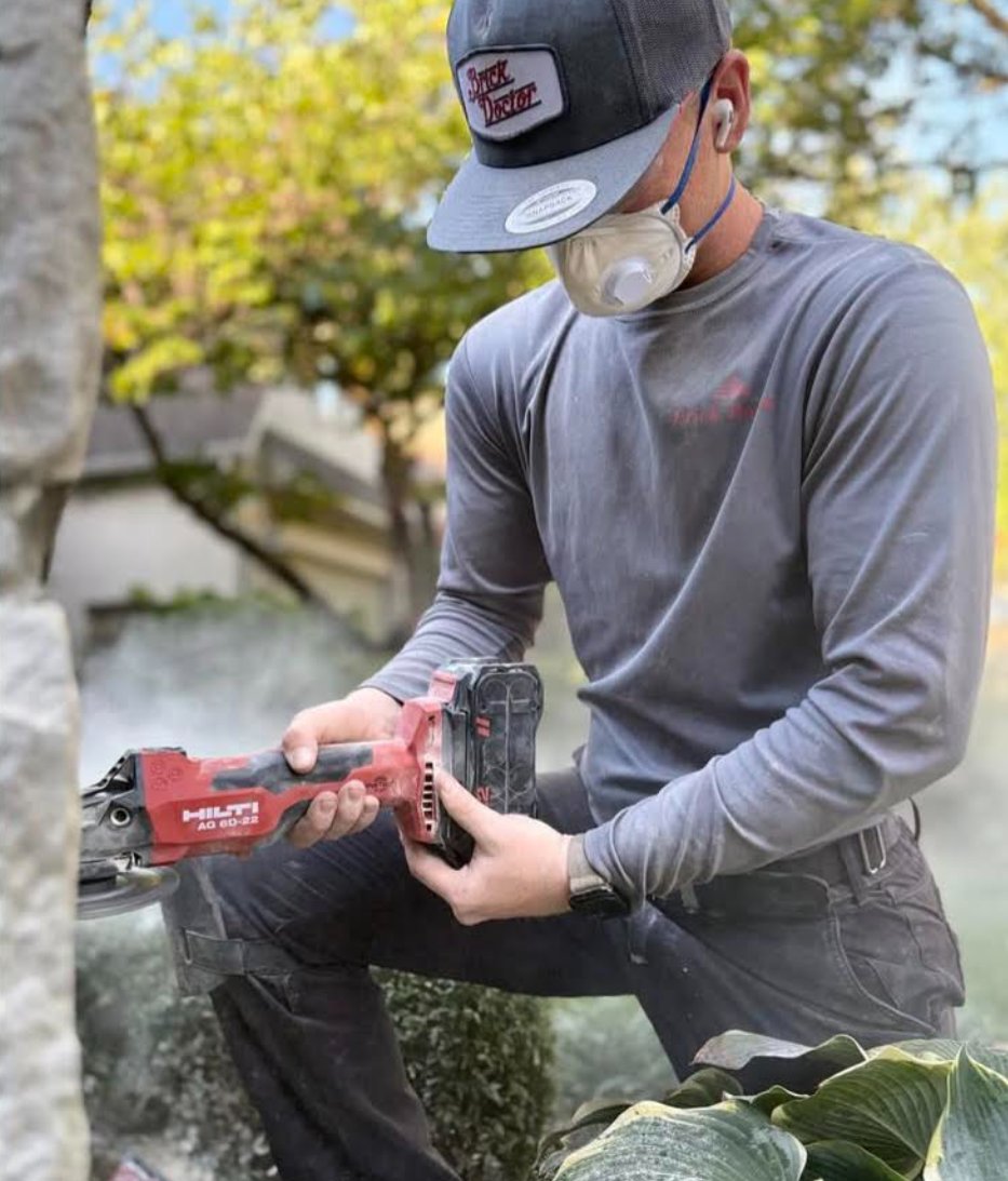 Tuckpointing work